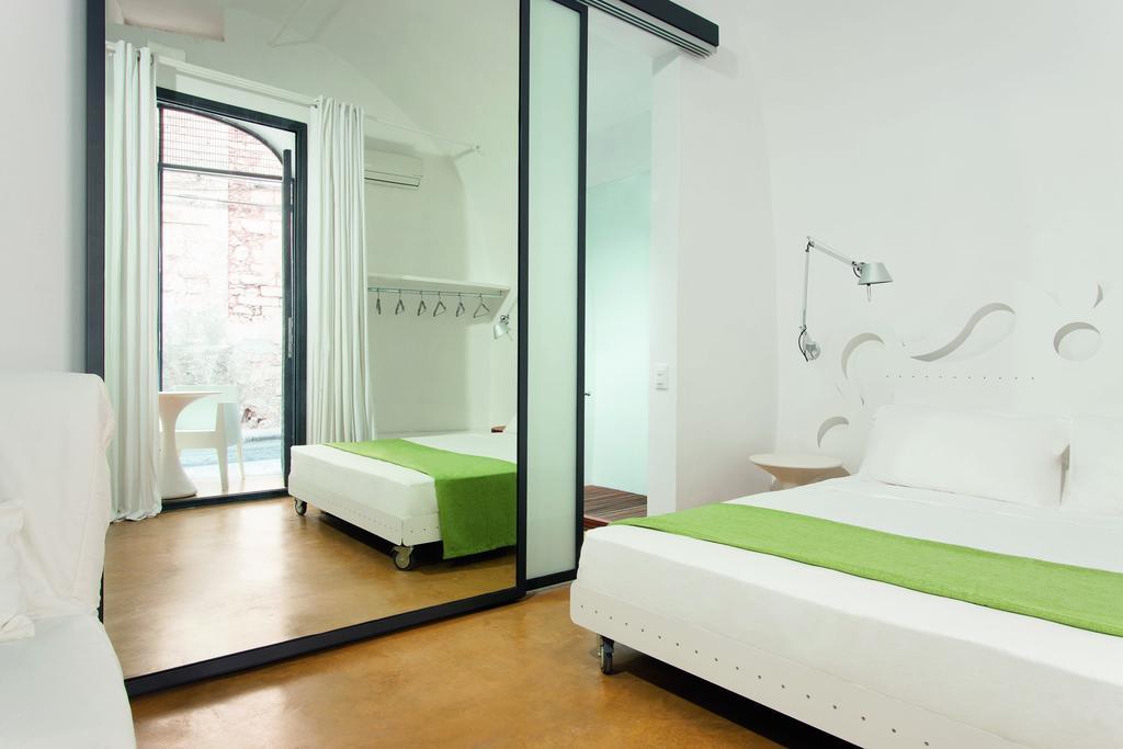 Bed Biancaneve Centro Storico オストゥーニ 部屋 写真